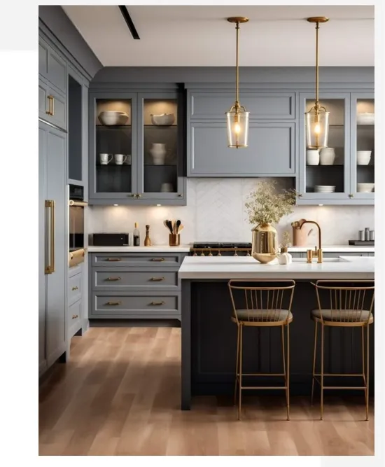 نقش تاج و زیرچراغ در طراحی کابینت آشپزخانه کلاسیک